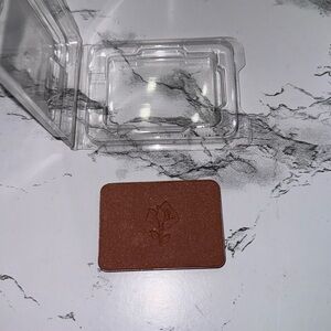 NWOB Lancôme blush: mocha havana 
Never used, no box
No compact, sold in pan